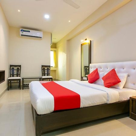Oyo 62220 Hotel Stay Inn Kalyān Dış mekan fotoğraf