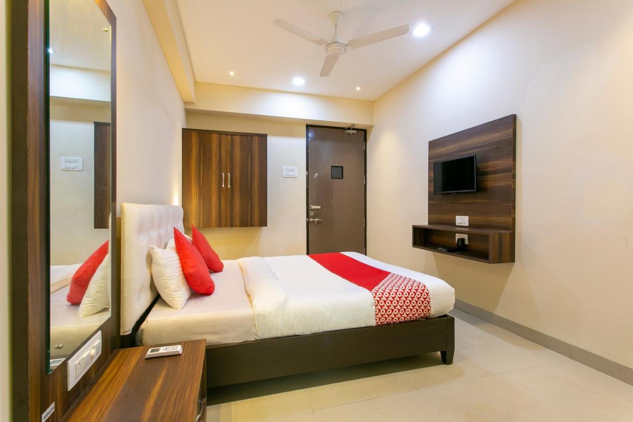 Oyo 62220 Hotel Stay Inn Kalyān Dış mekan fotoğraf