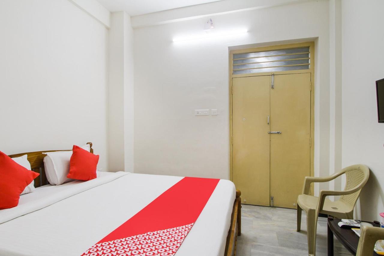 Oyo 62220 Hotel Stay Inn Kalyān Dış mekan fotoğraf