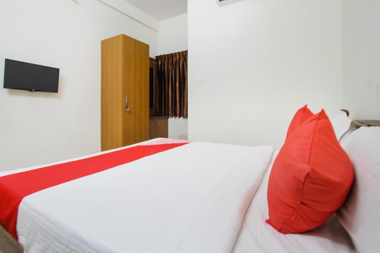 Oyo 62220 Hotel Stay Inn Kalyān Dış mekan fotoğraf