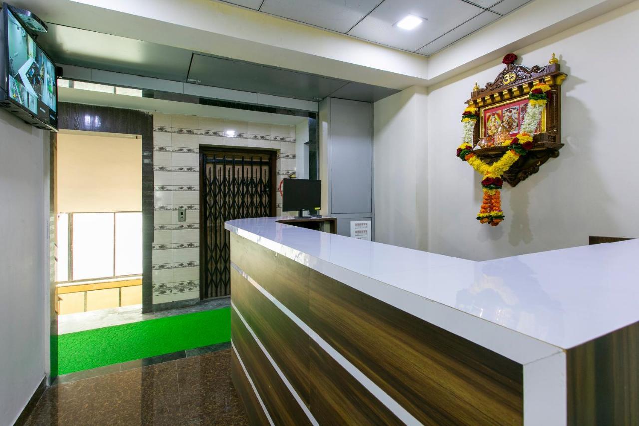 Oyo 62220 Hotel Stay Inn Kalyān Dış mekan fotoğraf