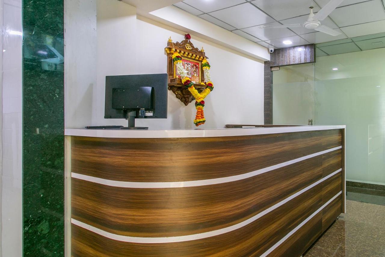 Oyo 62220 Hotel Stay Inn Kalyān Dış mekan fotoğraf