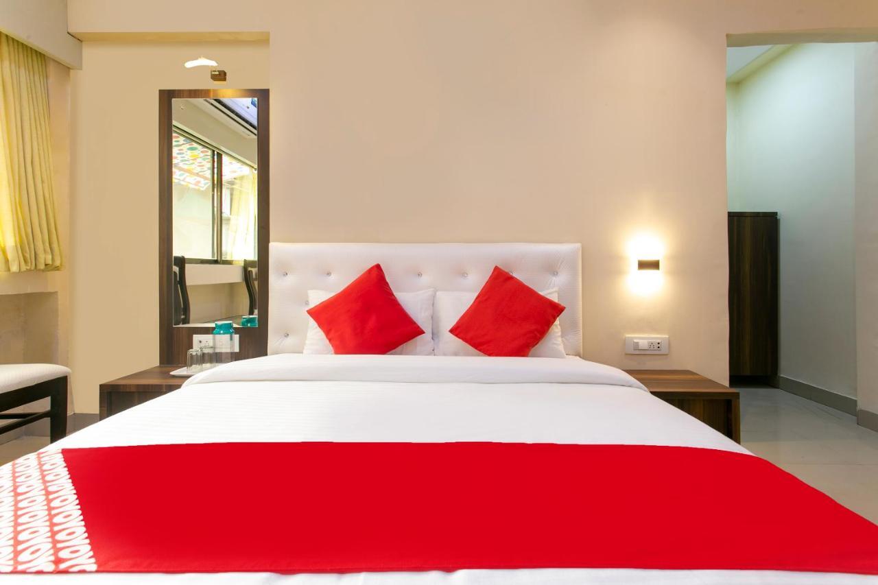 Oyo 62220 Hotel Stay Inn Kalyān Dış mekan fotoğraf